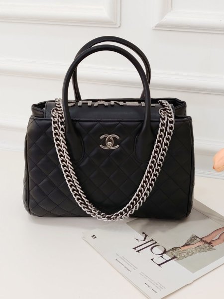 شنتة CHANEL